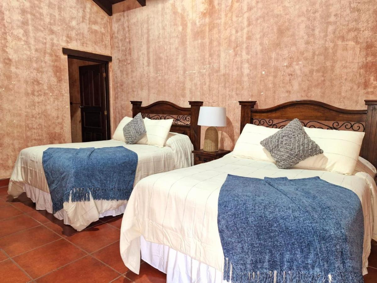 Hotel Boutique Casa Del Angel Antigua Екстериор снимка